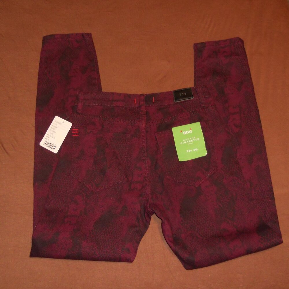 NWT BDG Anthropologie 28 Cigarette Ankle Jeans Red/Black